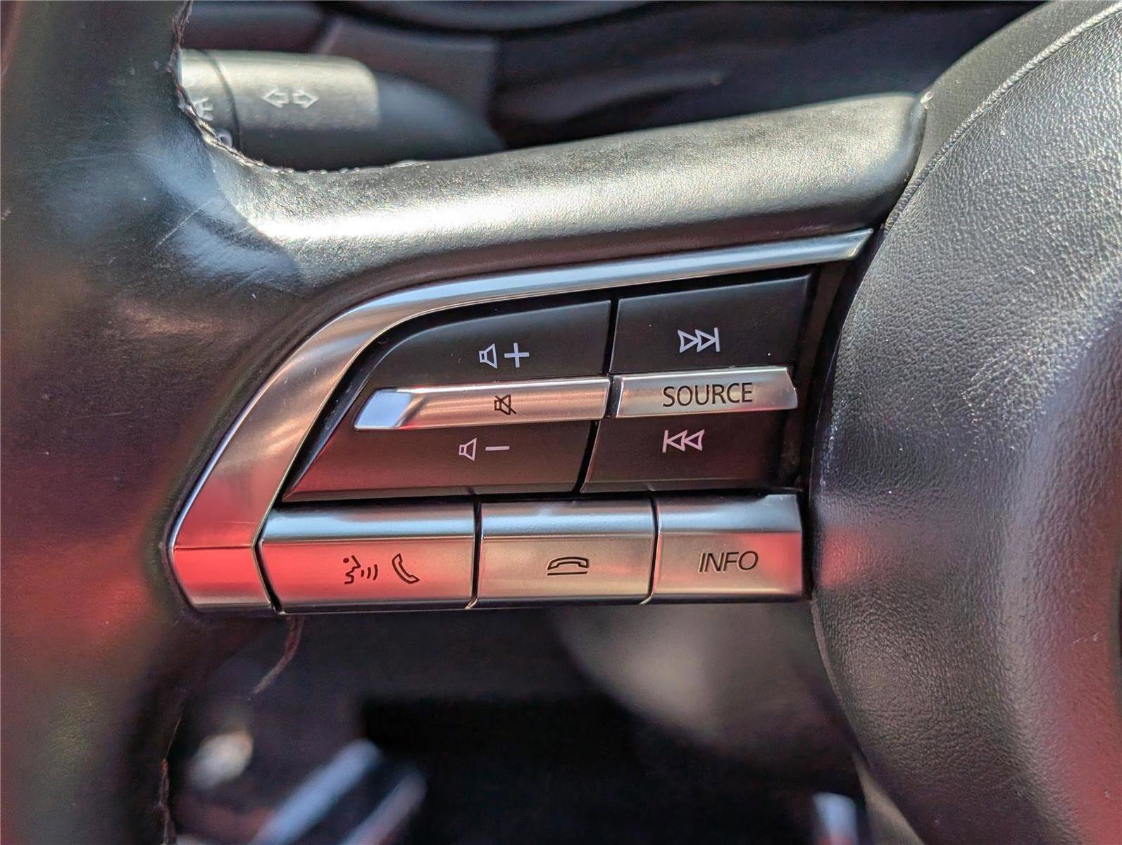 Used 2022 MAZDA CX-30 AWD 2.5 S w/ Preferred Package image 22