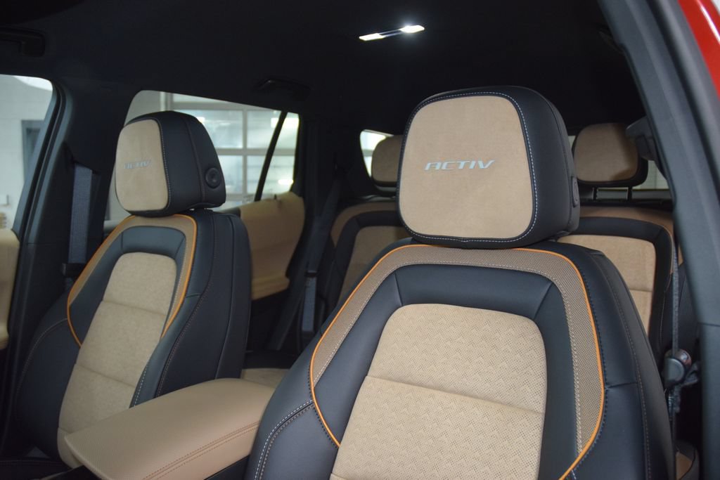 New 2027 Chevrolet Equinox ACTIV w/ Safety and Technology Package AWD/4WD image 42