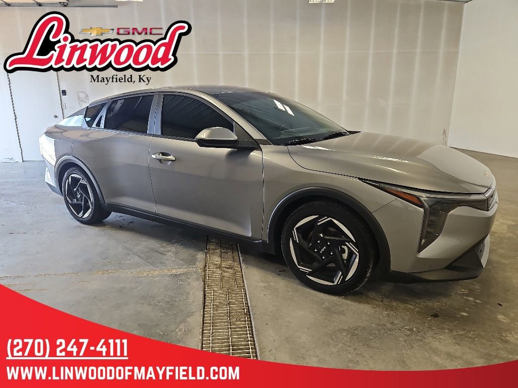 Used 2025 Kia K4 EX FWD image 1