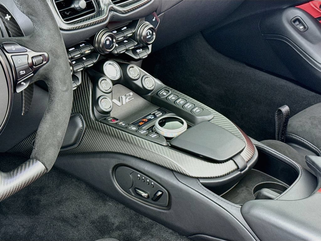 Used 2023 Aston Martin V12 Vantage Roadster RWD image 14