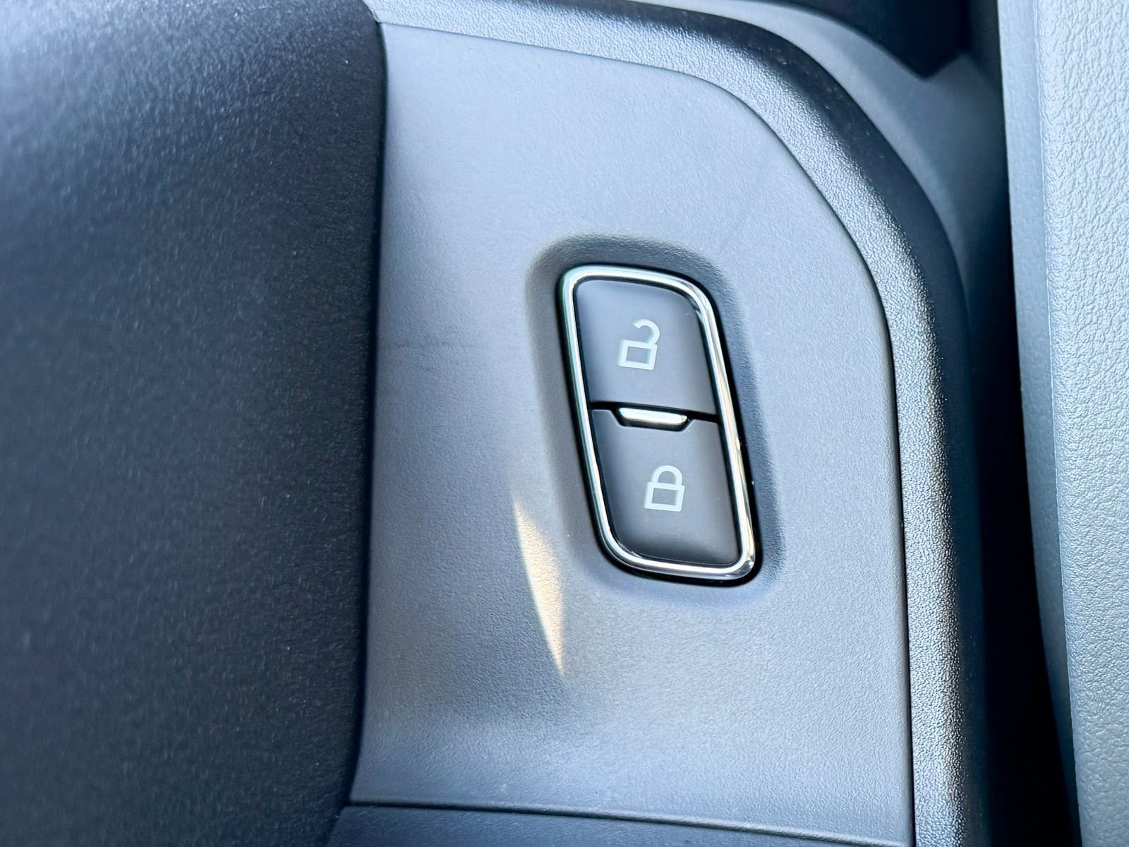 New 2025 Ford F250 XL w/ 360-Degree Camera Package image 24