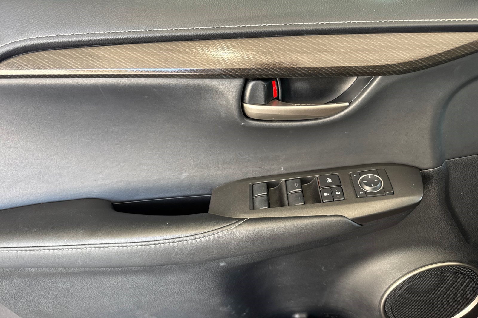 Used 2016 Lexus NX 200t FWD w/ Accessory Package image 12