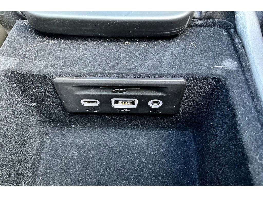 Used 2023 Chevrolet Corvette Stingray Coupe w/ 1LT image 15