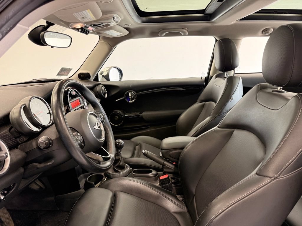 Used 2015 MINI Cooper S FWD image 10