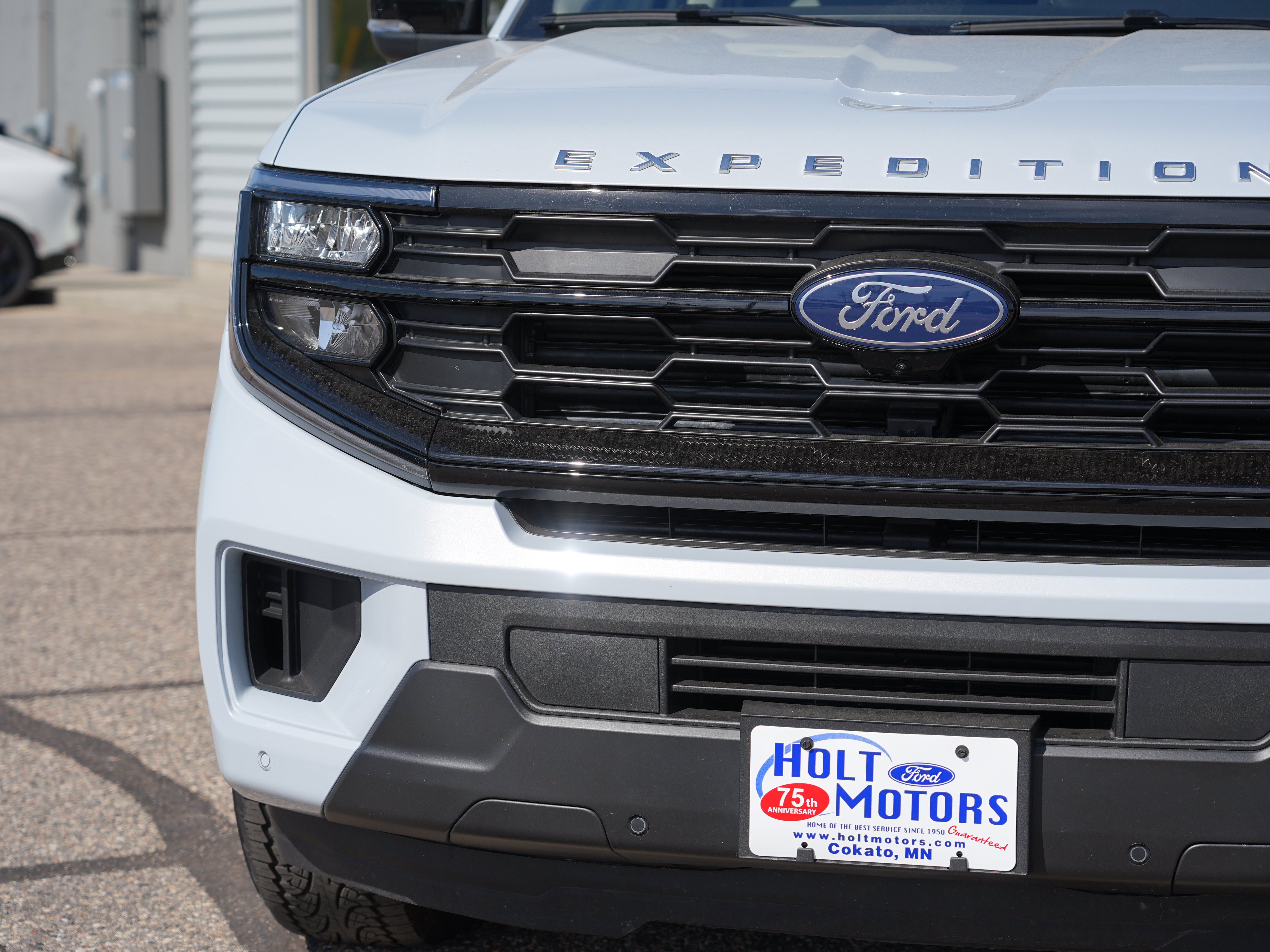 Used 2025 Ford Expedition Active AWD/4WD image 11