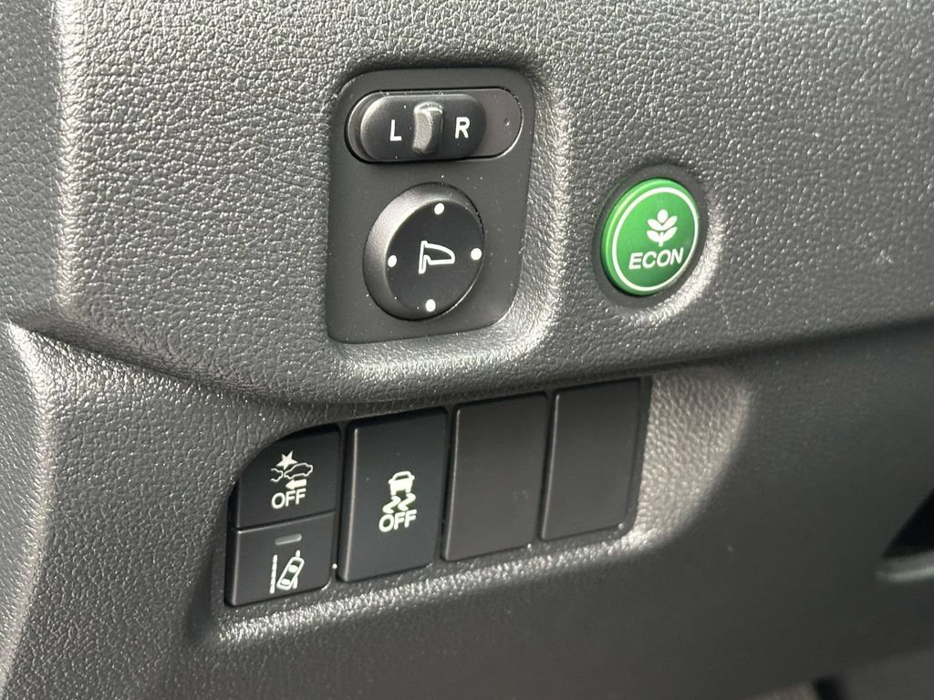 Used 2022 Honda Pilot TrailSport image 20