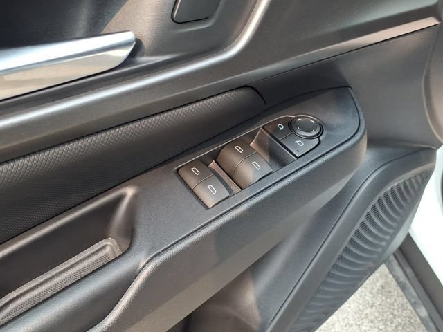 Used 2026 Chevrolet Equinox EV LT w/ LPO, All-Weather Mat Package FWD image 22