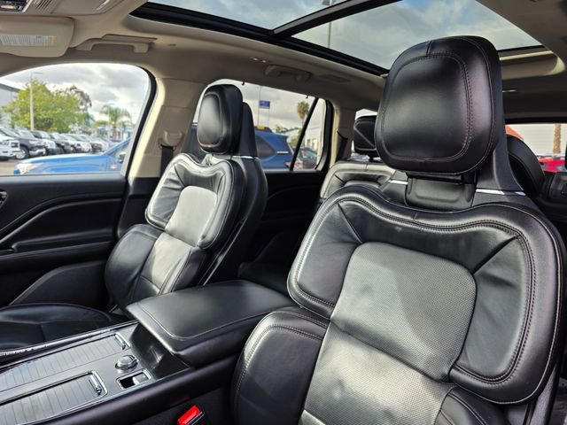 Used 2022 Lincoln Aviator Reserve w/ Equipment Group 201A image 18