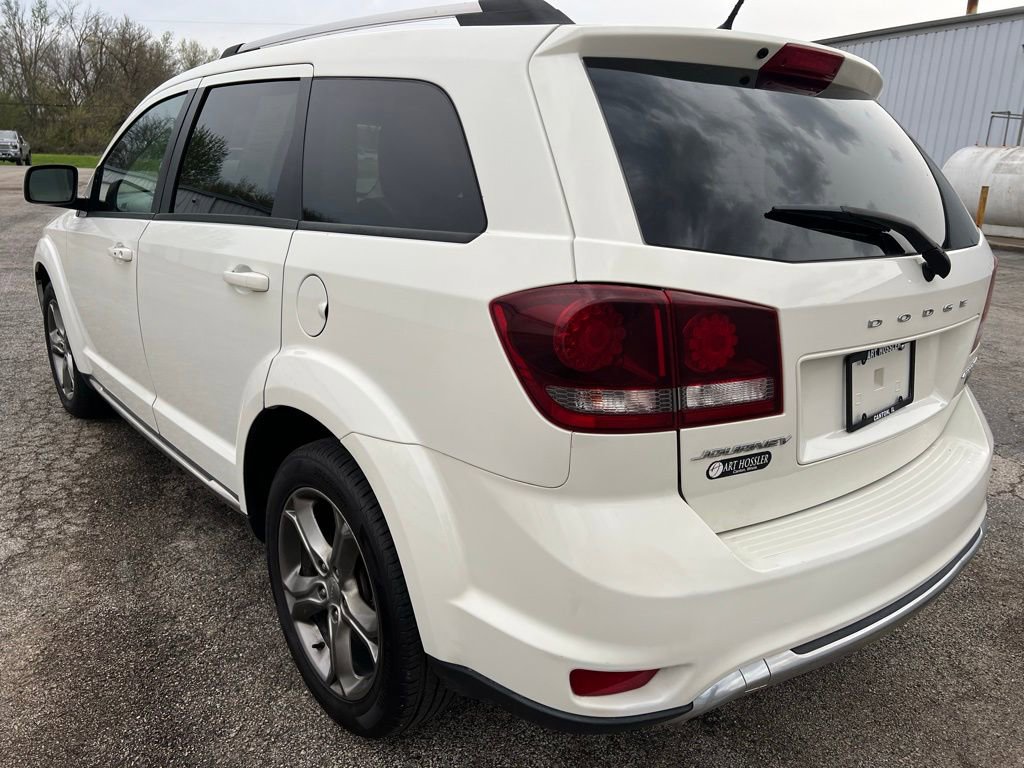 Used 2017 Dodge Journey Crossroad image 3
