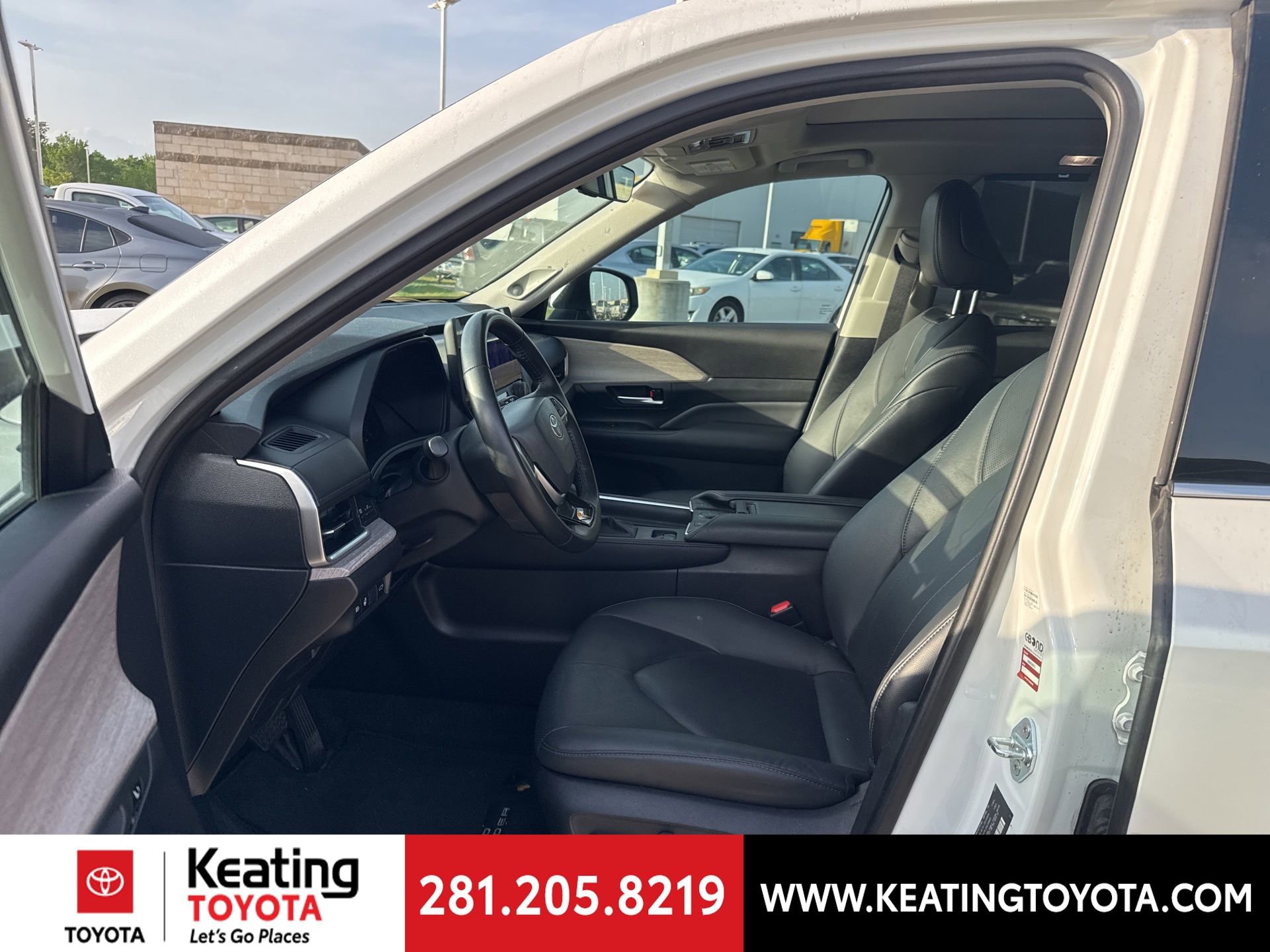 Certified 2024 Toyota Grand Highlander Limited image 17