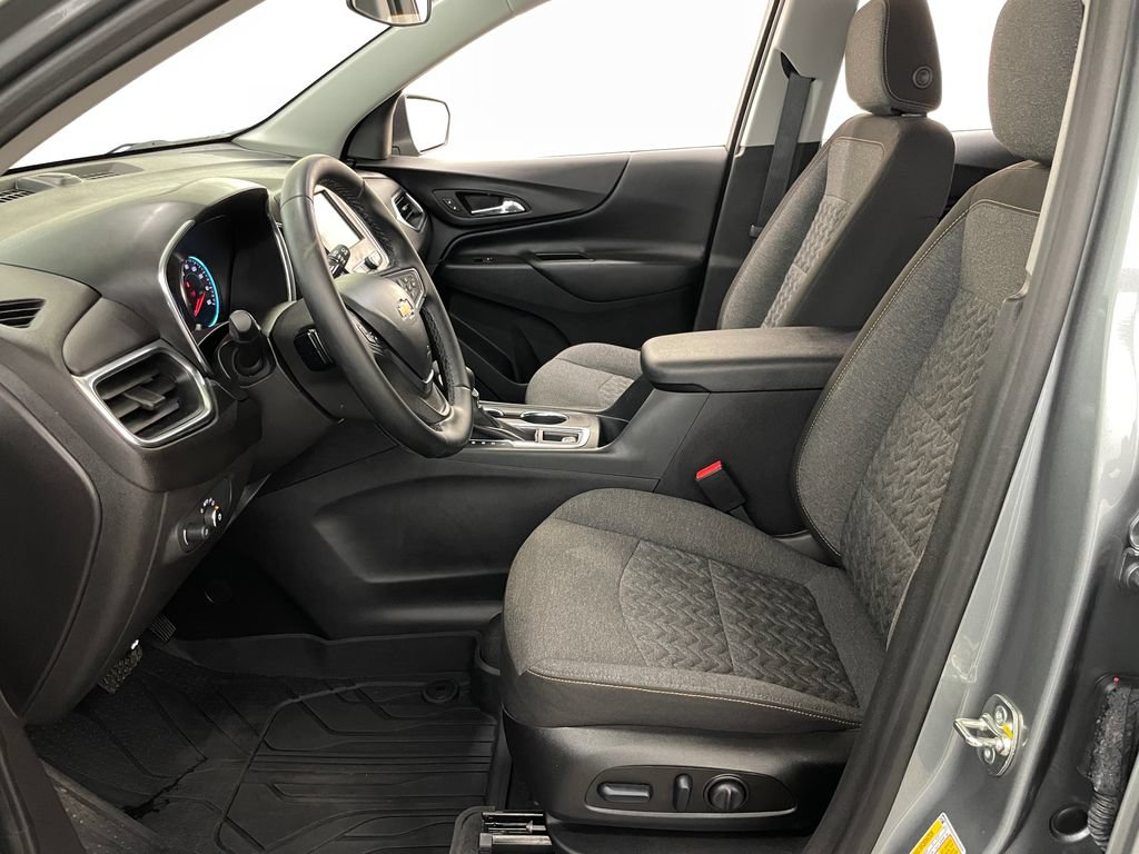 Certified 2024 Chevrolet Equinox LT w/ LPO, Floor Liner Package FWD image 7