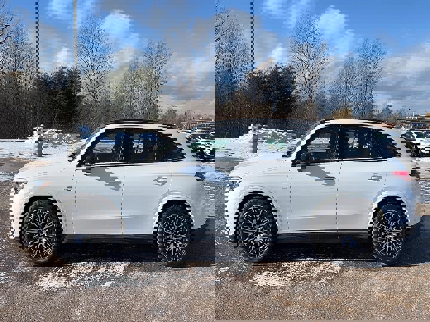 Used 2025 Mercedes-Benz GLC 43 AMG 4MATIC image 2