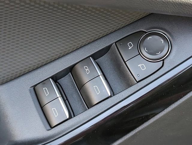 New 2026 Chevrolet Equinox RS w/ Safety and Technology Package AWD/4WD image 19