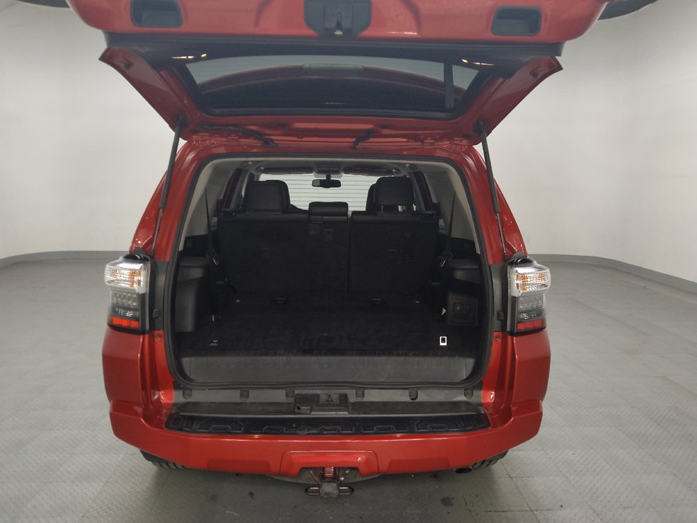 Used 2019 Toyota 4Runner SR5 Premium RWD image 29