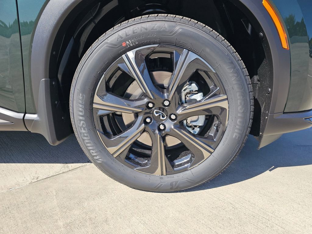 New 2026 INFINITI QX60 Autograph w/ Dark Cargo Package image 9