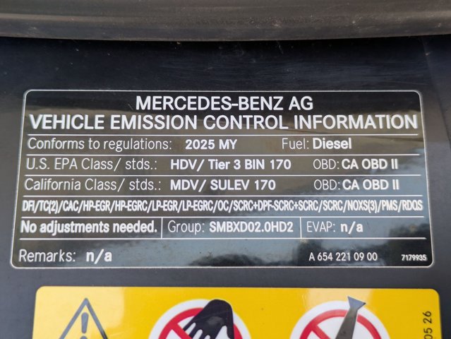 Used 2025 Mercedes-Benz Sprinter 2500 image 24