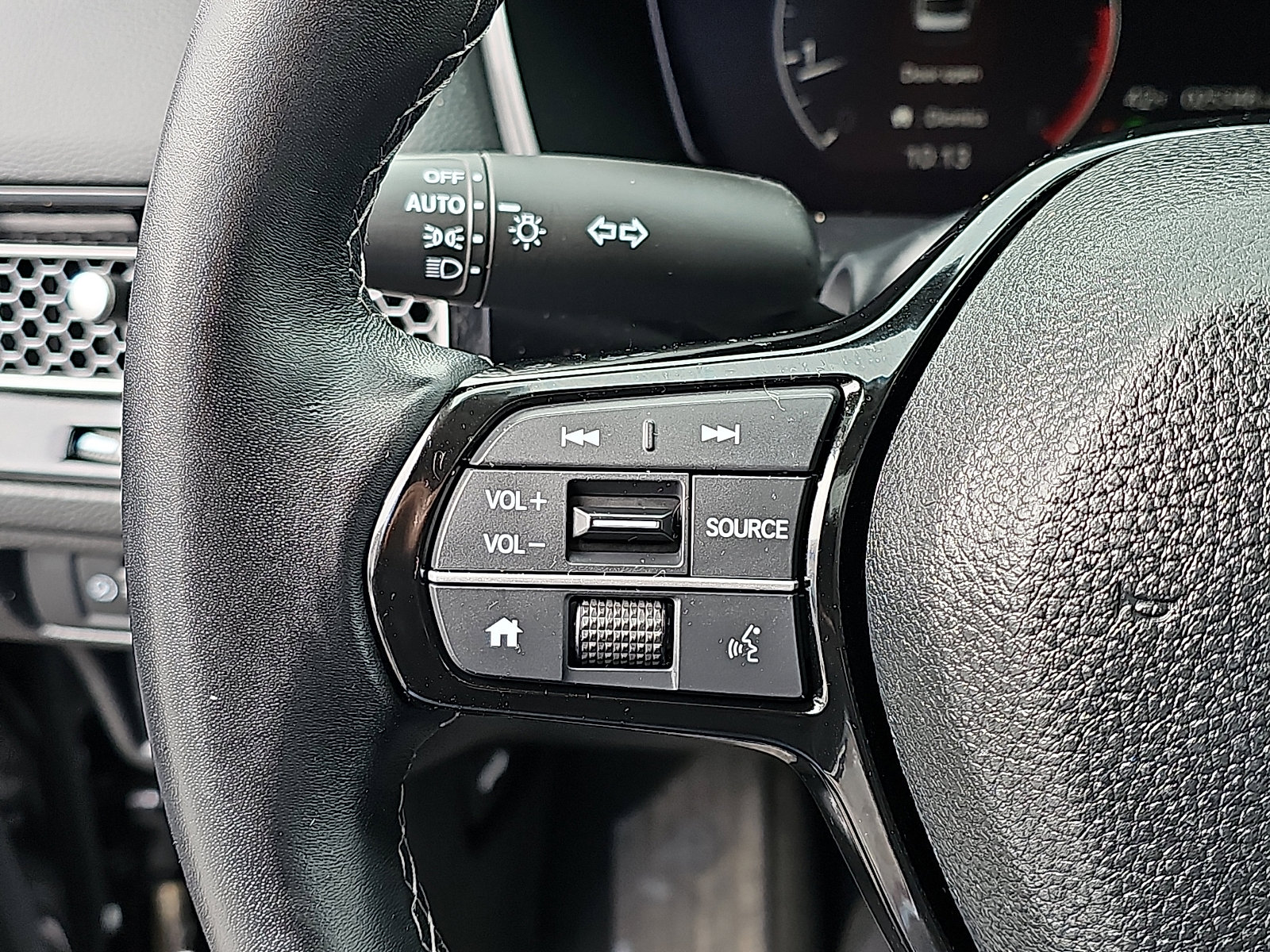 Used 2023 Honda Civic EX image 21