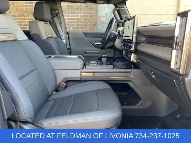 Certified 2024 GMC Hummer EV 3X w/ LPO, Illumination Package image 28