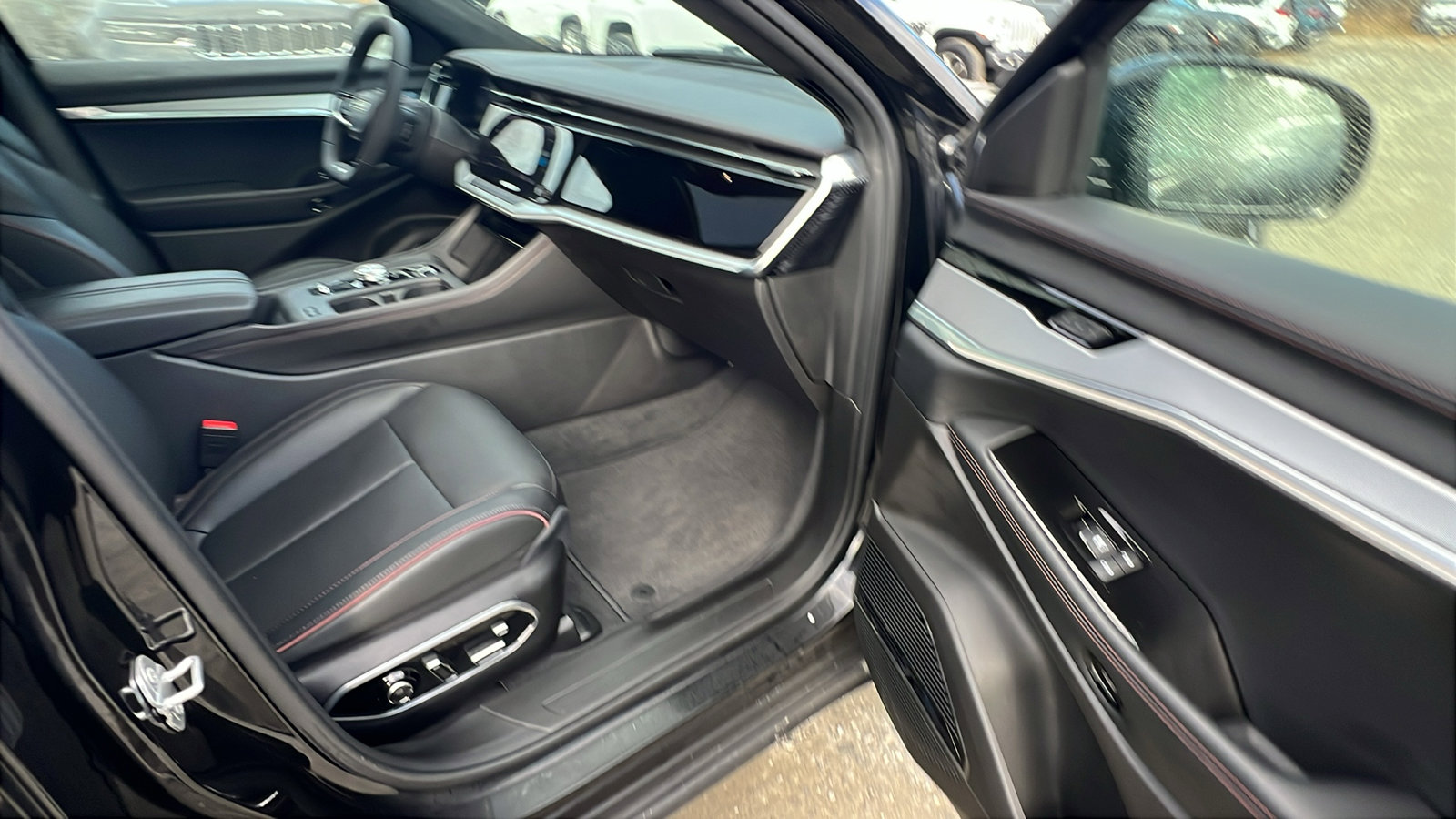 Used 2024 Jeep Wagoneer Launch Edition image 21