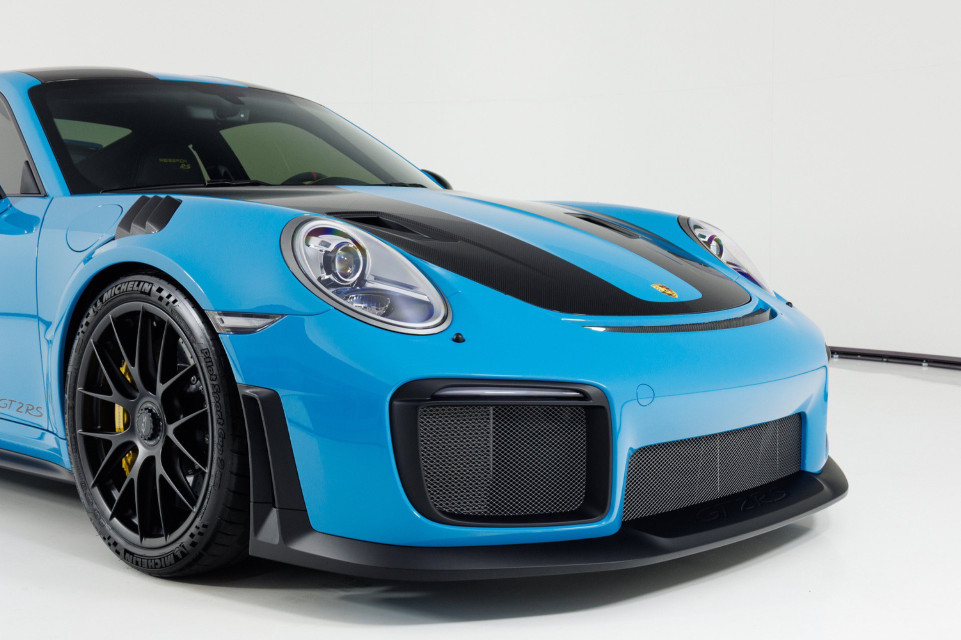 Used 2018 Porsche 911 GT2 RS RWD image 54