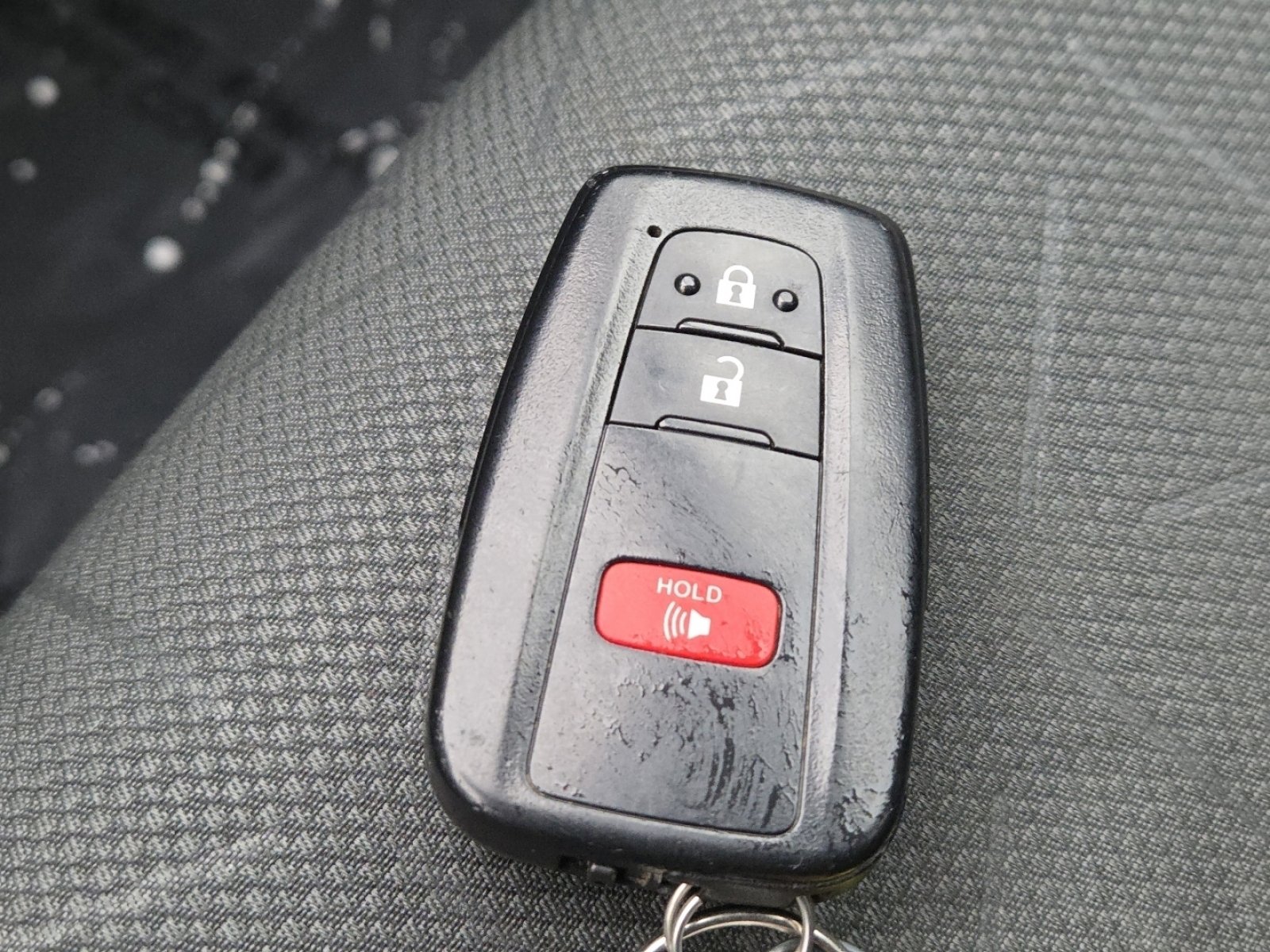 Used 2023 Toyota RAV4 XLE image 32