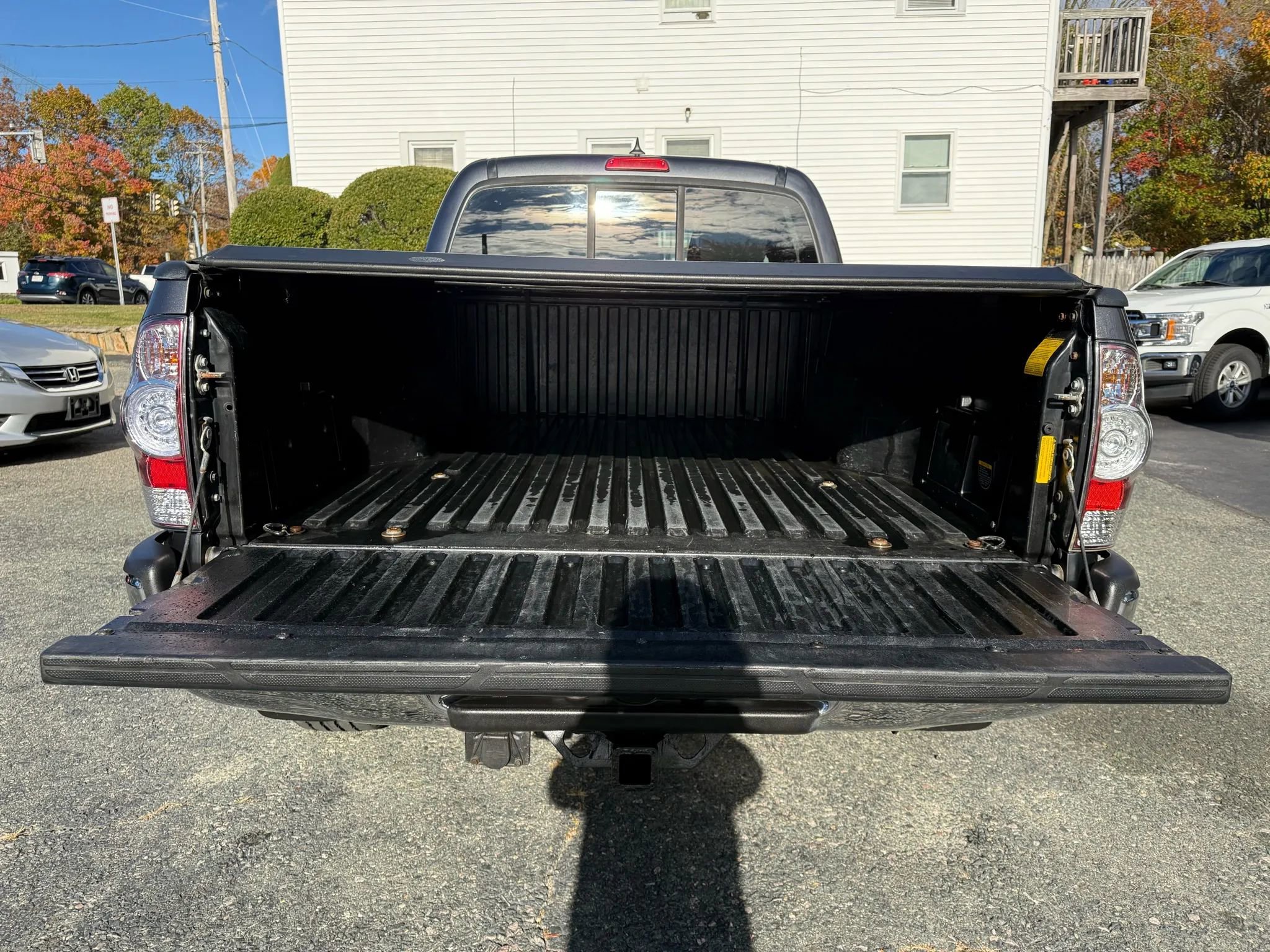 Used 2014 Toyota Tacoma 4x4 Double Cab w/ Limited Package image 13