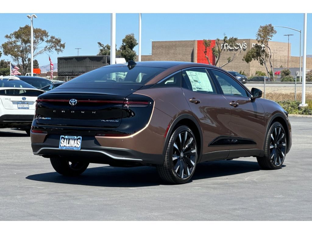 New 2026 Toyota Crown Platinum image 4