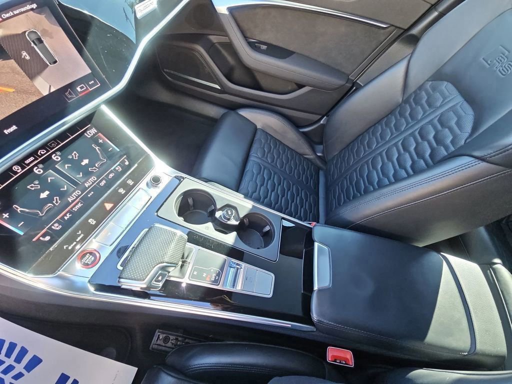 Used 2021 Audi RS 6 w/ Carbon Optic Package image 17