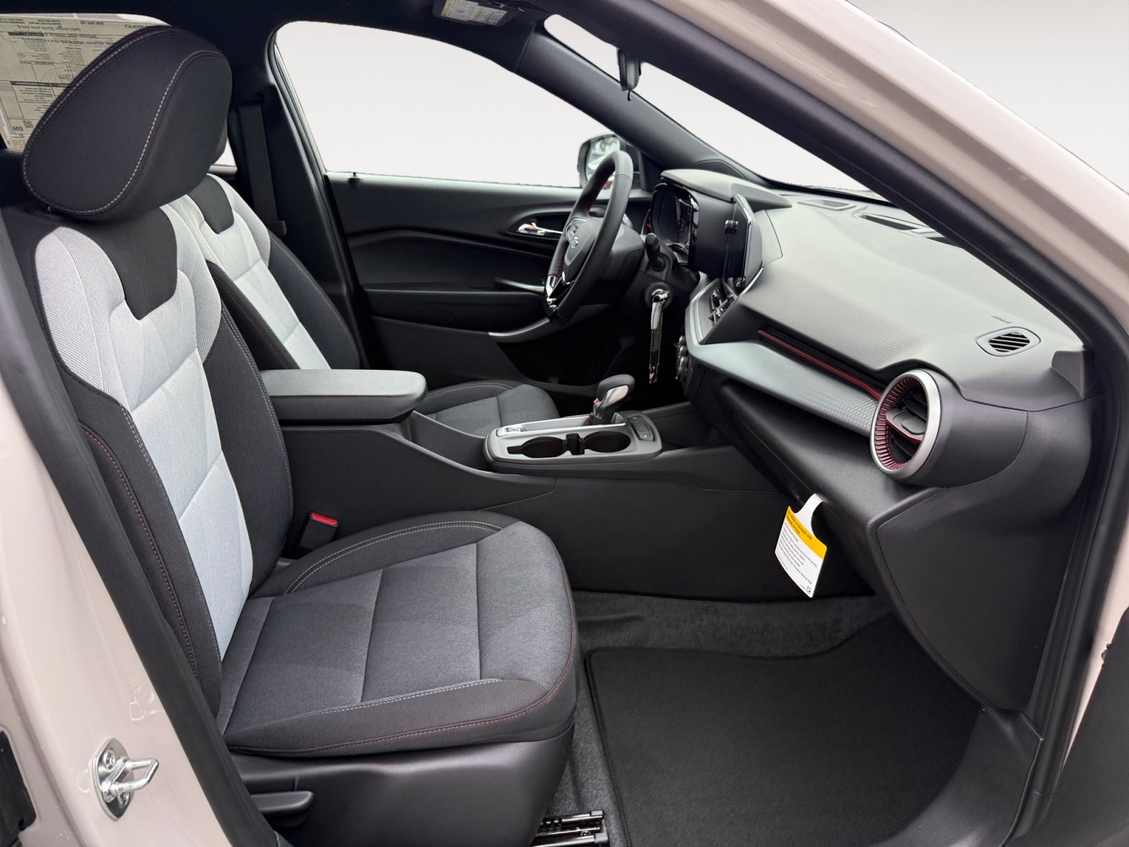 New 2026 Chevrolet Trax RS w/ Driver Confidence Package image 19