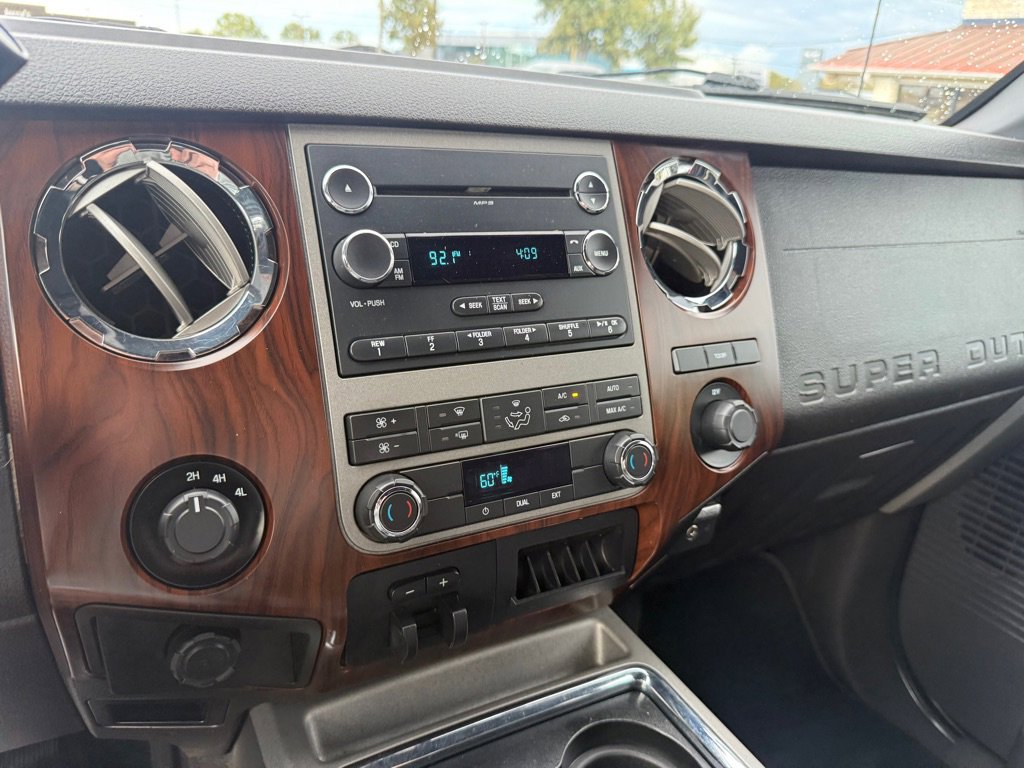 Used 2012 Ford F350 Lariat image 35