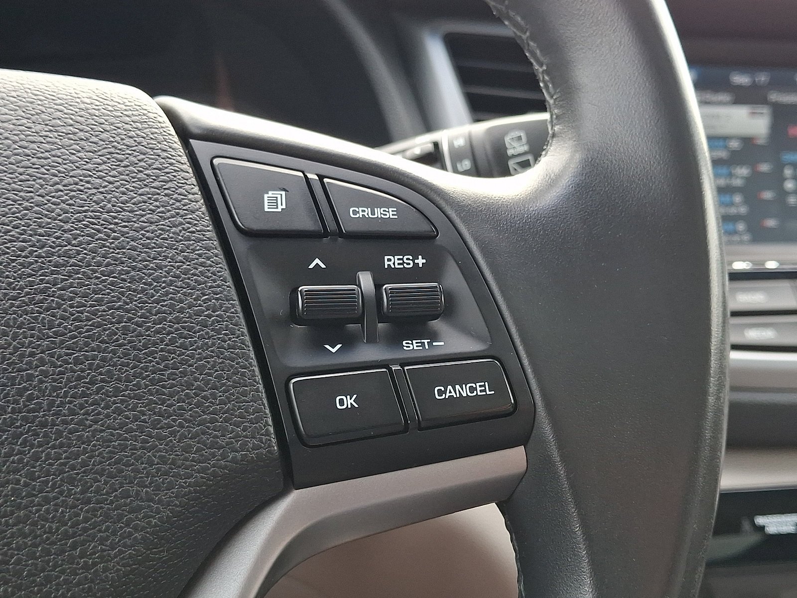 Used 2018 Hyundai Tucson Value AWD/4WD image 23
