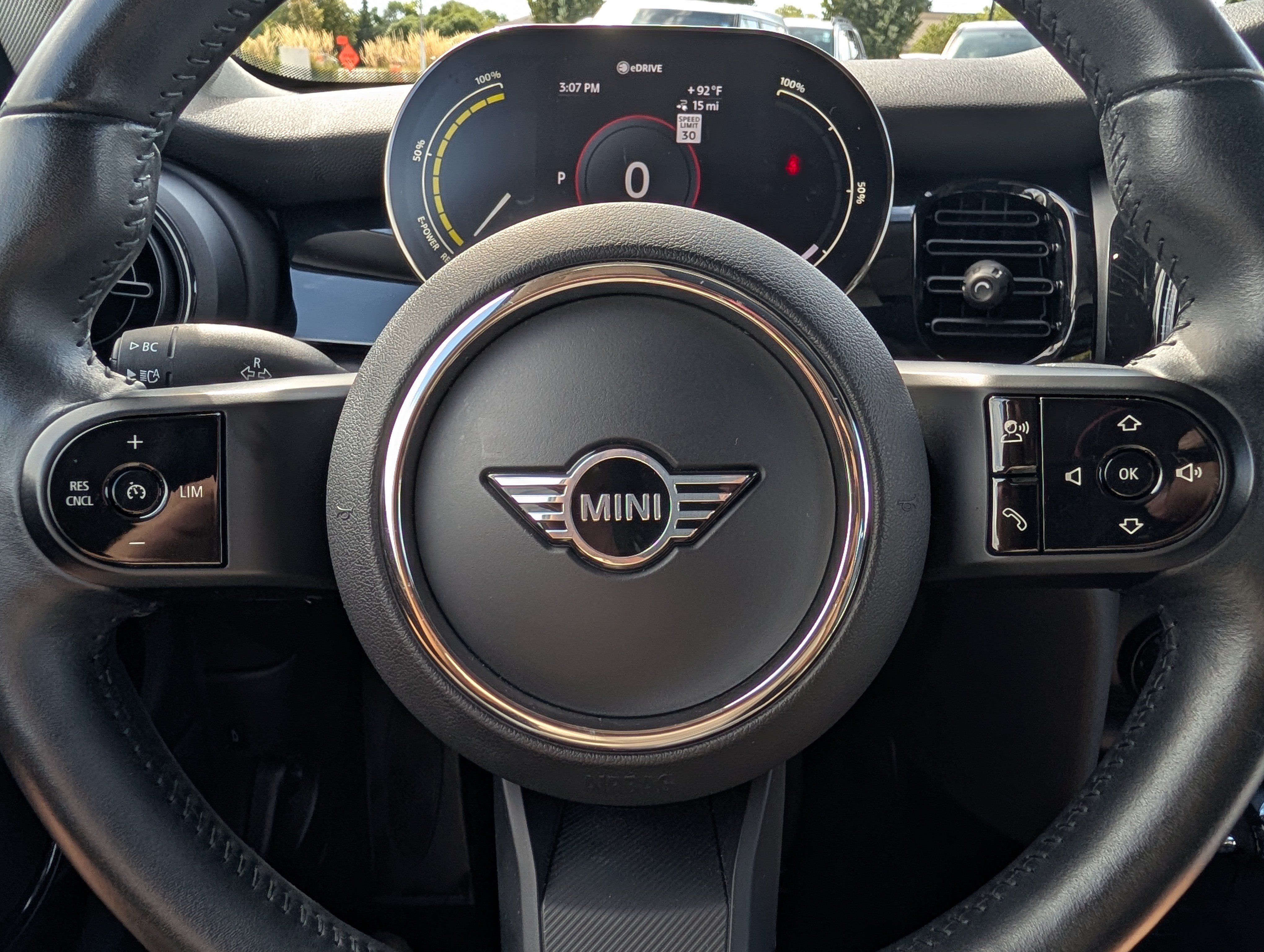 Used 2022 MINI Cooper SE FWD image 25