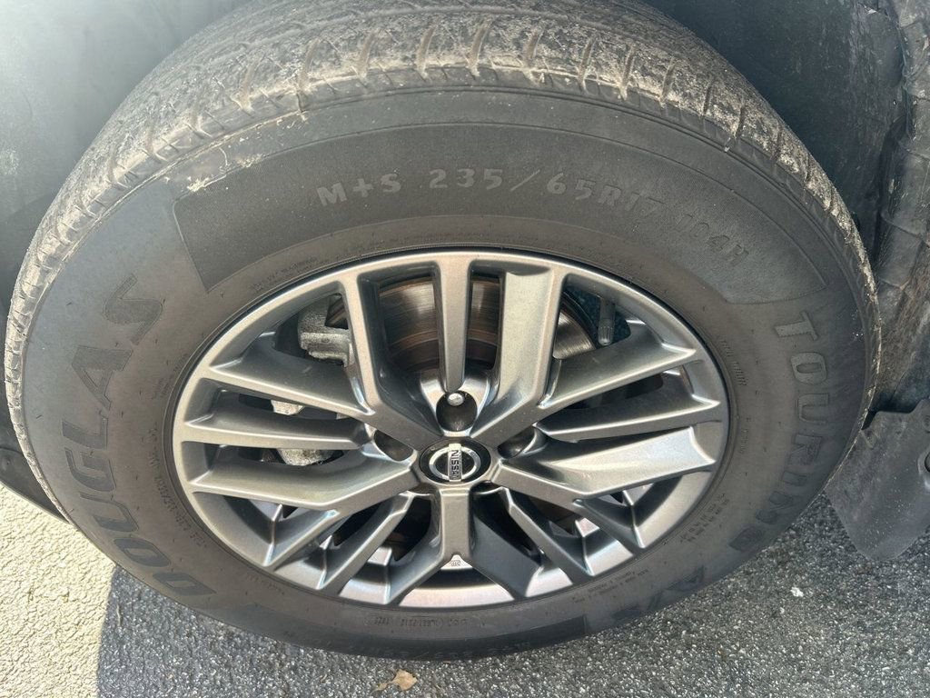 Used 2021 Nissan Rogue S AWD/4WD image 10