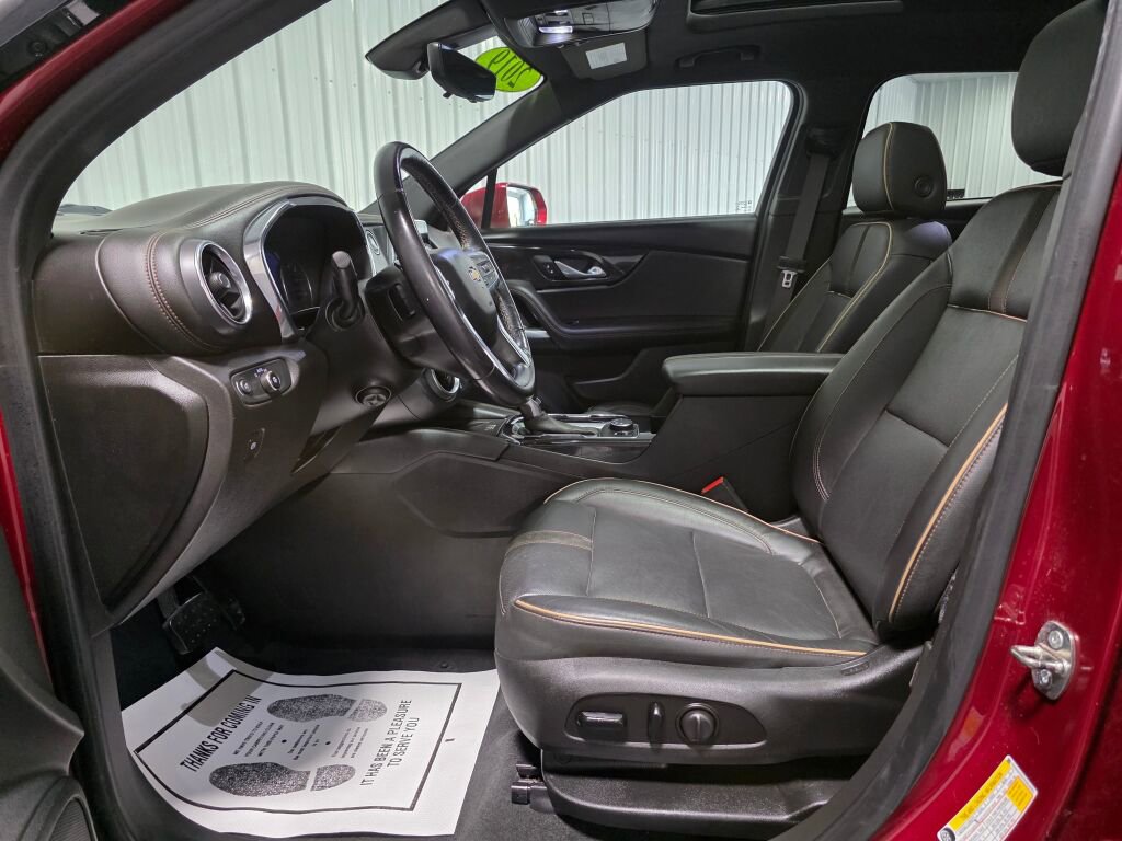 Used 2019 Chevrolet Blazer Premier w/ Sun and Wheels Package AWD/4WD image 9