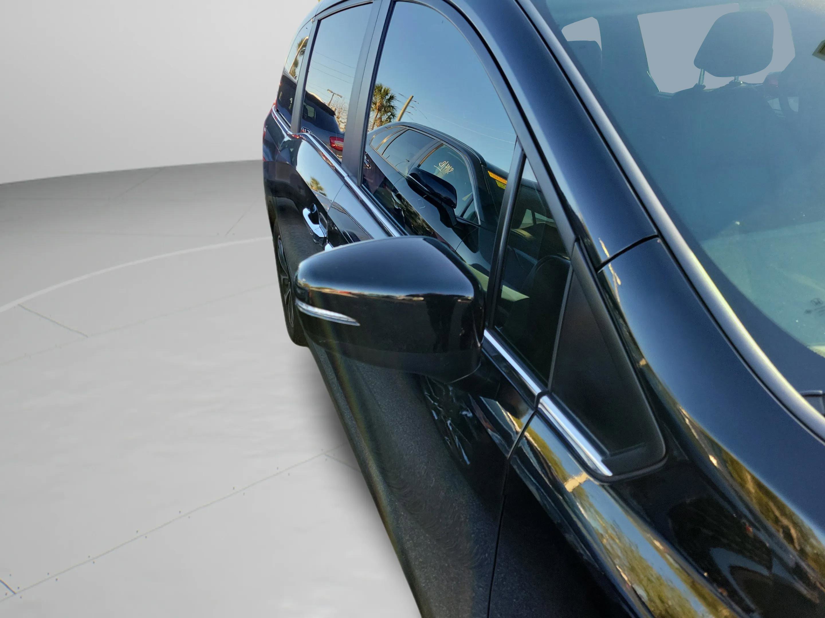 Used 2023 Honda Odyssey EX-L image 15