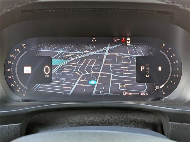 Certified 2026 Volvo XC40 B5 Plus w/ Protection Package Premier image 11