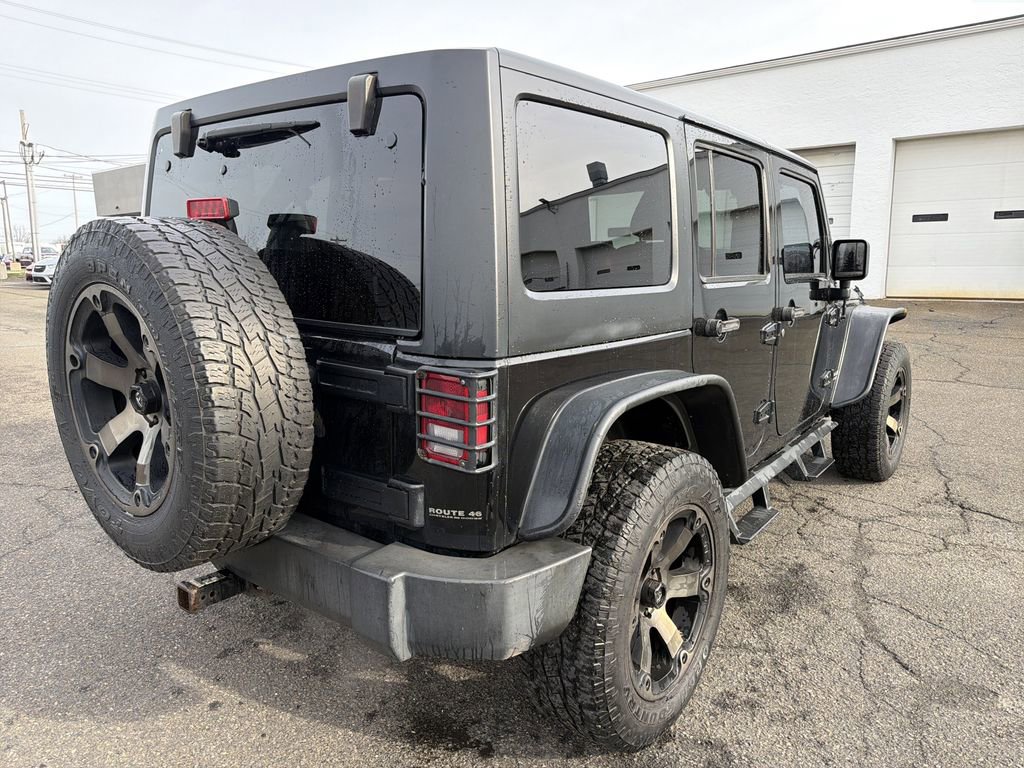 Used 2015 Jeep Wrangler Unlimited Rubicon w/ Dual Top Group AWD/4WD image 5
