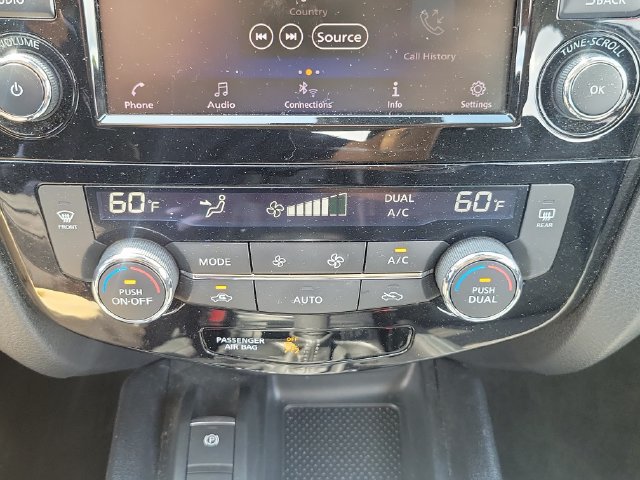Certified 2021 Nissan Rogue Sport SV w/ Technology Package FWD image 30