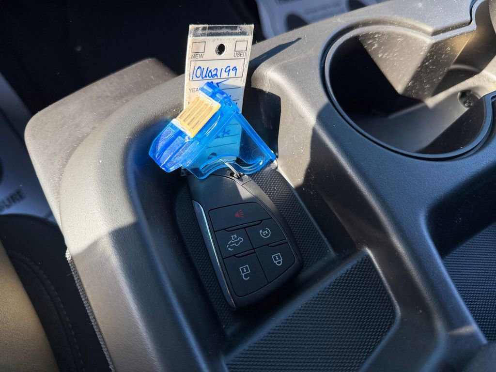 Used 2025 Chevrolet Silverado 2500 LT w/ Convenience Package image 32