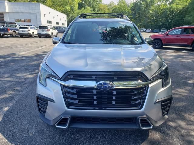 Certified 2023 Subaru Ascent Touring AWD/4WD image 9