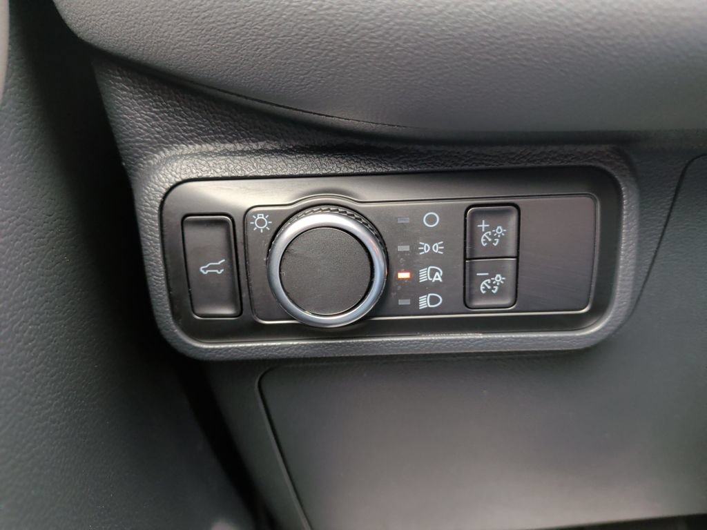 New 2026 Ford Explorer Active AWD/4WD image 29
