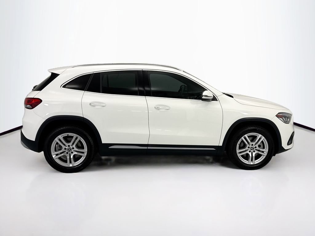 Used 2021 Mercedes-Benz GLA 250 4MATIC image 4