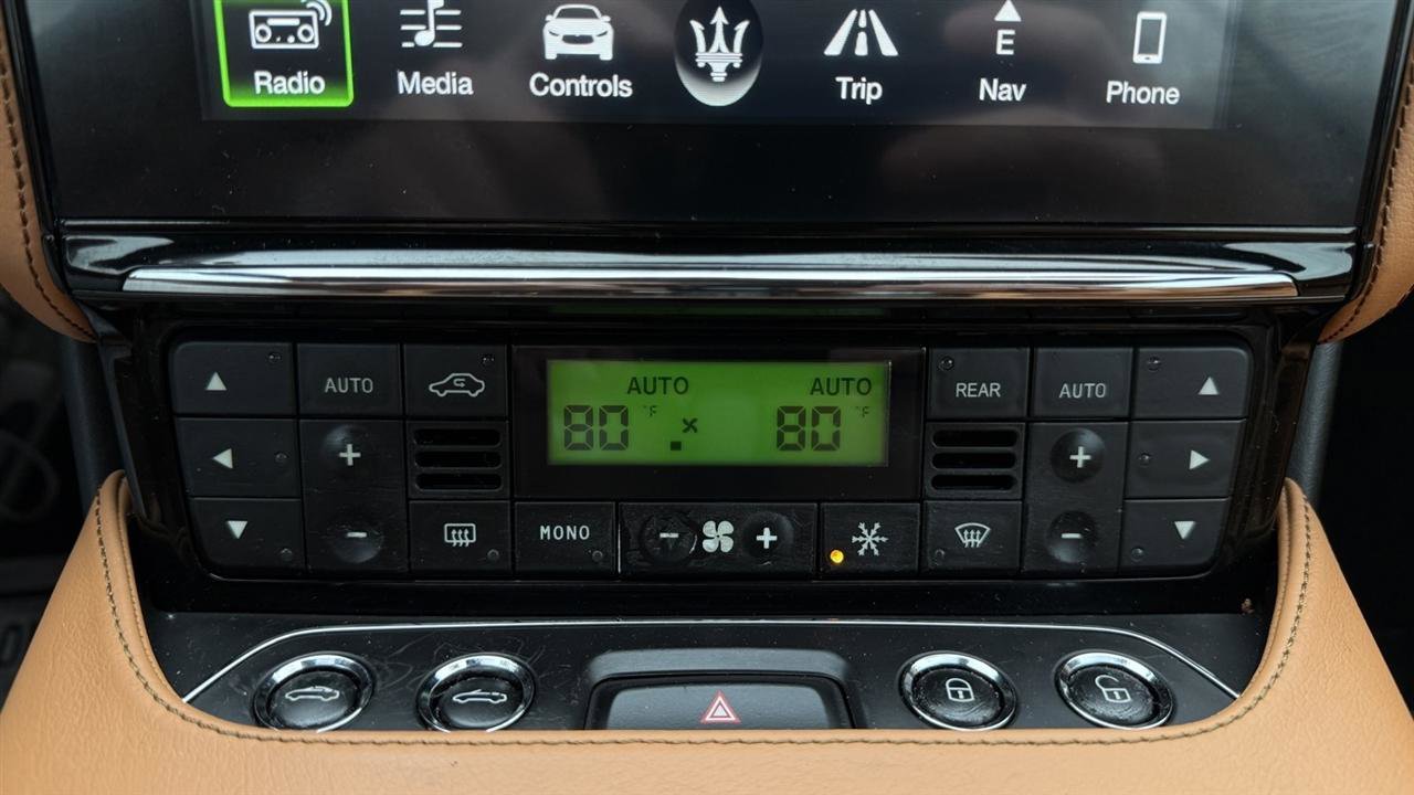 Used 2018 Maserati GranTurismo Sport image 37