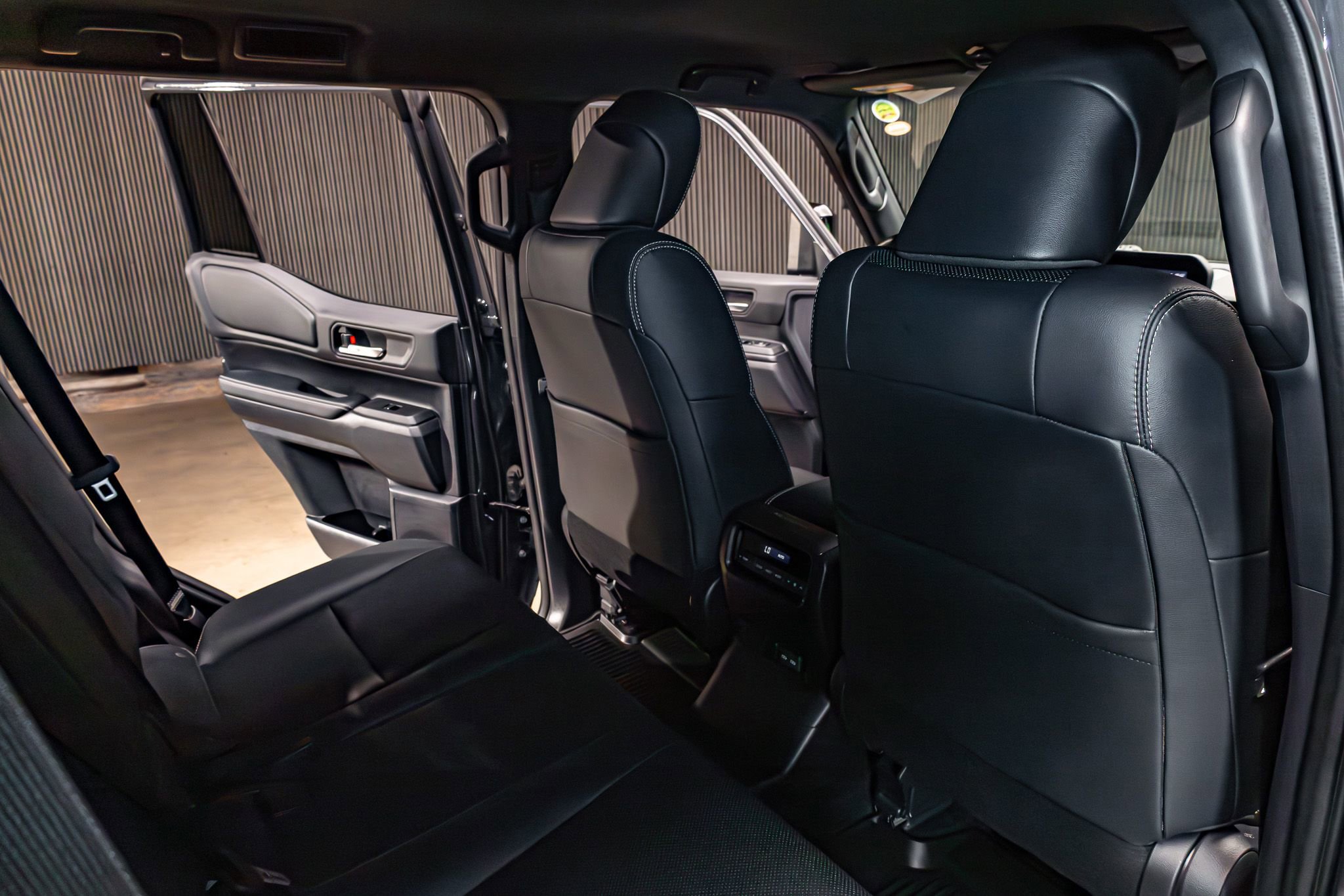 Used 2024 Toyota Land Cruiser image 26