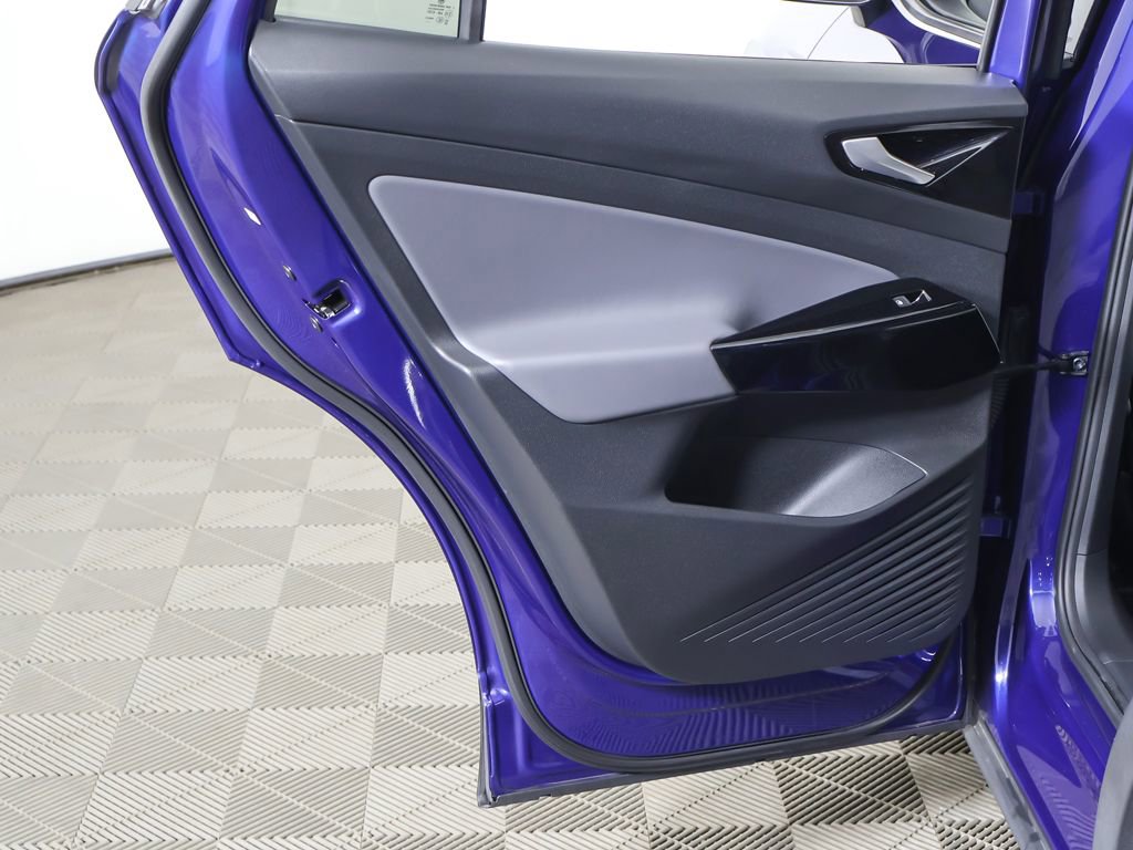 Used 2021 Volkswagen ID.4 Pro S image 26