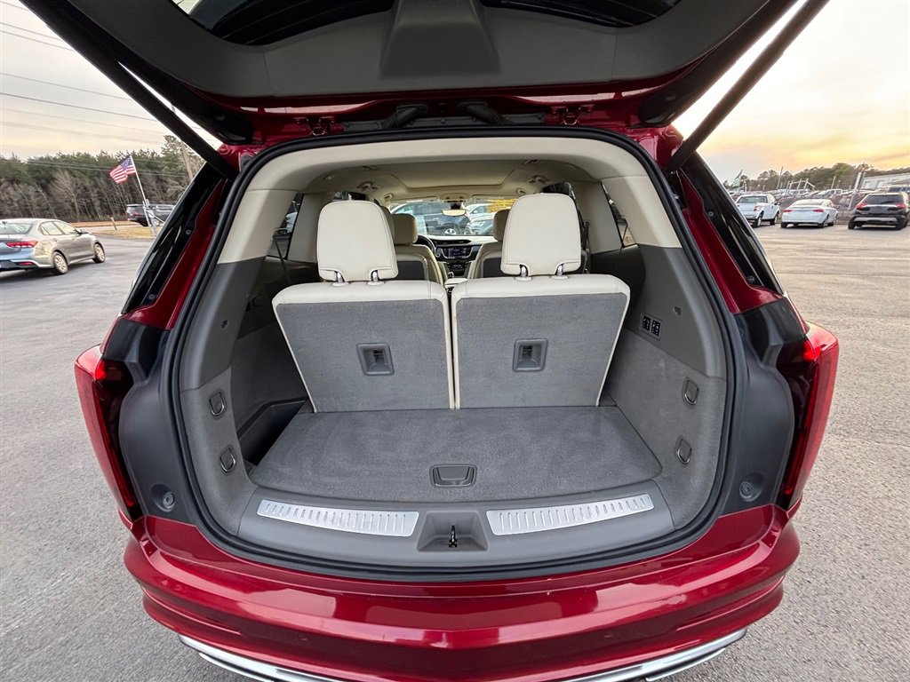 Used 2020 Cadillac XT6 Premium Luxury image 28