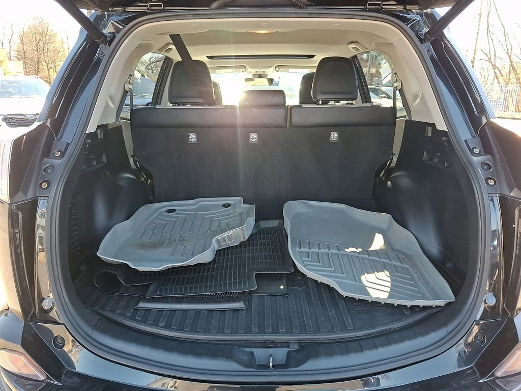 Used 2017 Toyota RAV4 Limited w/ All Weather Liner Package image 28