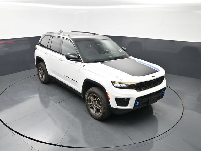 Used 2023 Jeep Grand Cherokee Trailhawk w/ Luxury Tech Group III AWD/4WD image 19