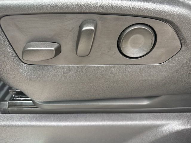 Certified 2024 Chevrolet Silverado 2500 LT w/ All Star Edition image 25