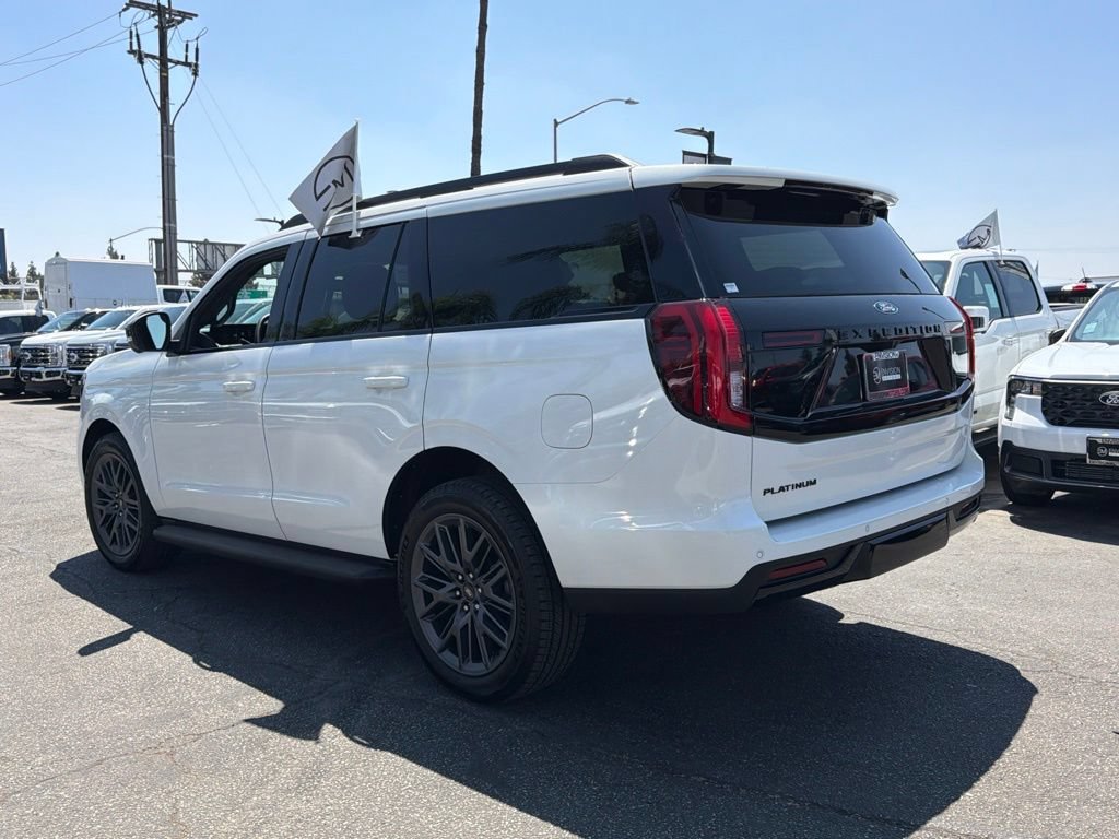 New 2026 Ford Expedition Platinum w/ Stealth Appearance Package AWD/4WD image 8